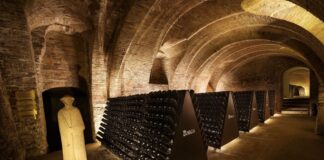 Les cathédrales souterraines de Canelli